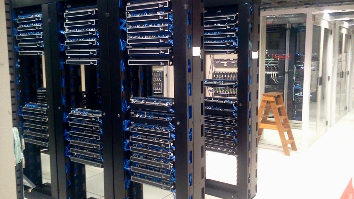 Регламенты по информационной безопасности: доступ, пароли, резервное копирование в Мариуполе